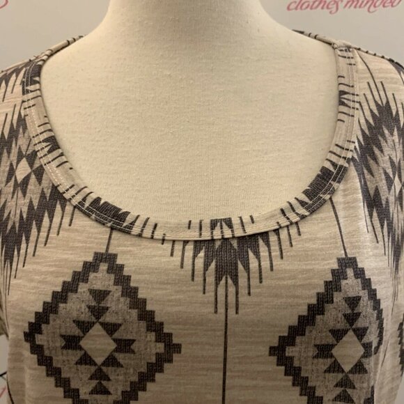 Rewind. Size Large. Aztec, Southwestern Pullover Top with Lace Border. B28 - Picture 2 of 5